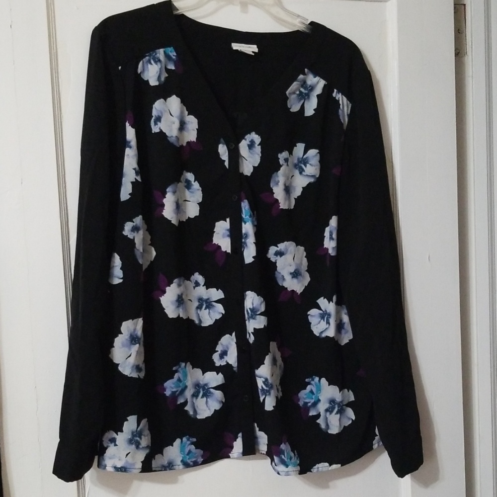 Long sleeve button up blouse